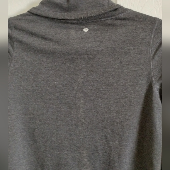 90 Degree Turtleneck Sweatshirt - Picture 7 of 9